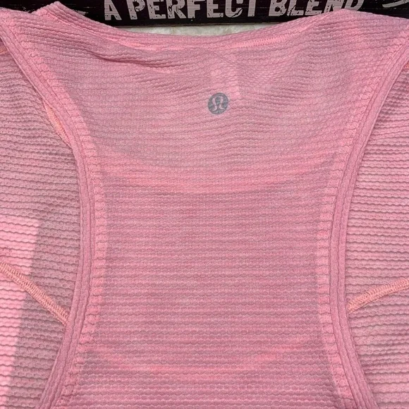 Lululemon Stronger as One Muscle Tank - Picture 7 of 14